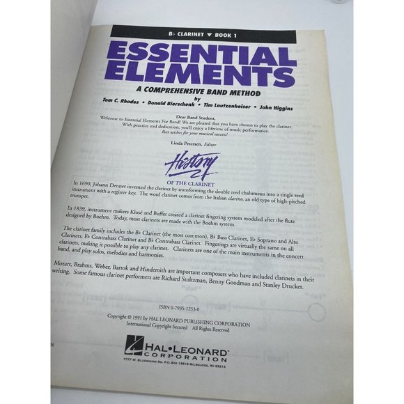 Essential Elements: A Comprehensive Band Method - Bb Clarinet Book 1, 1991 VTG - Picture 3 of 8